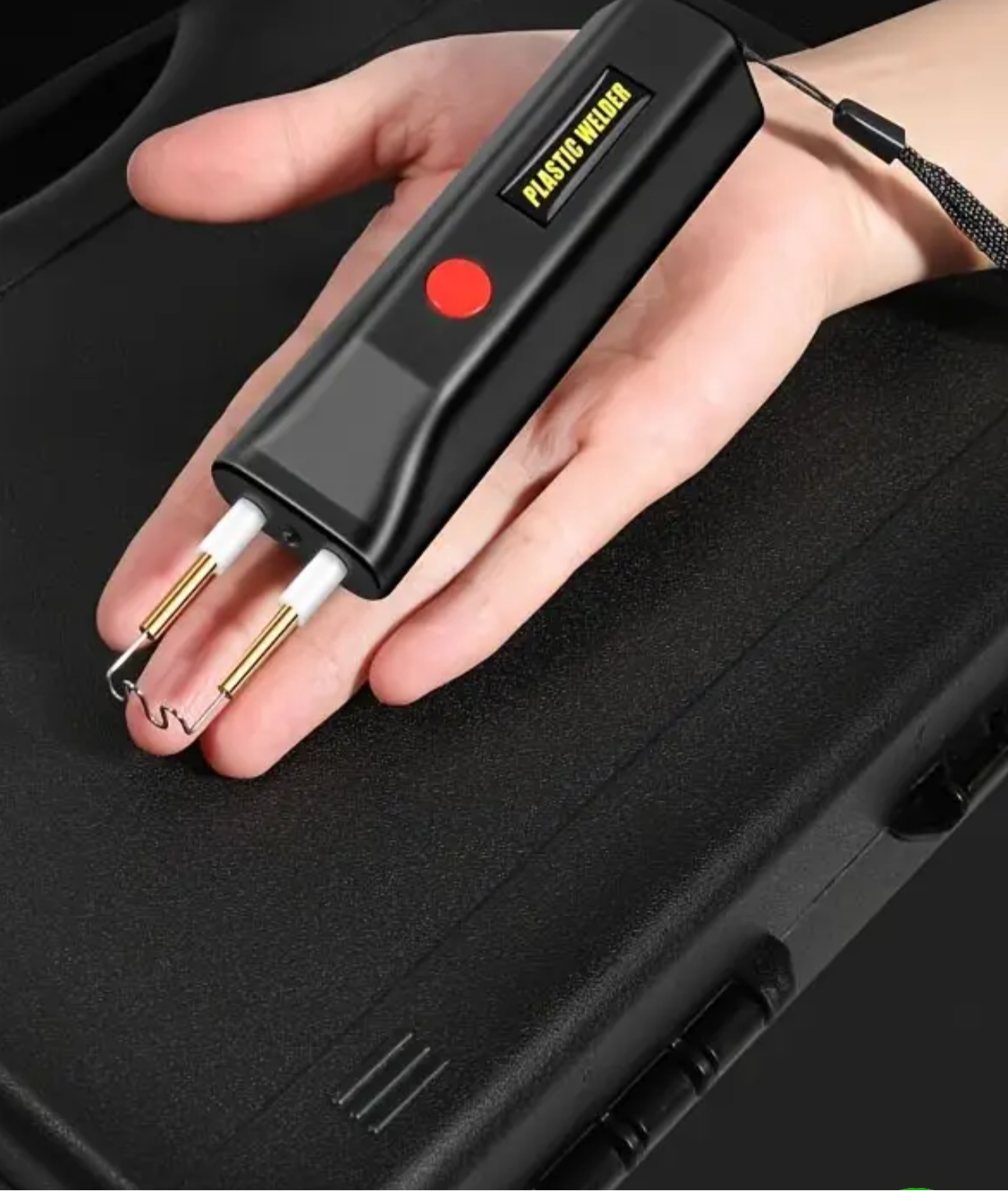 2 en 1 Kit de soldadura de plástico 100W MINI portátil para reparación de grietas de plástico caliente Herramienta de reparación de parachoques de automóvil 200 clavos de soldadura Negro/Rojo