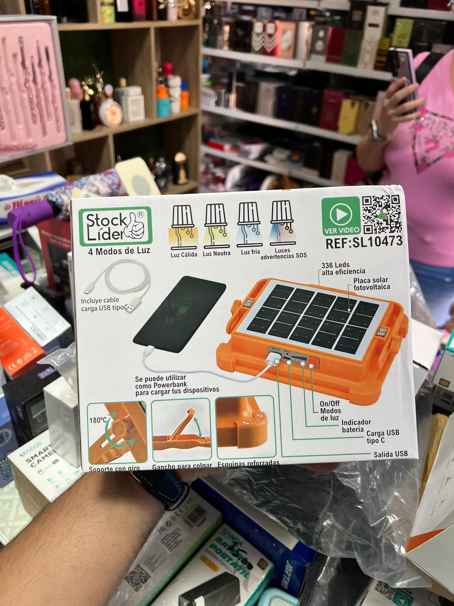 Luz solar más cargador del móvil solar, más foco de luz, cambio de color