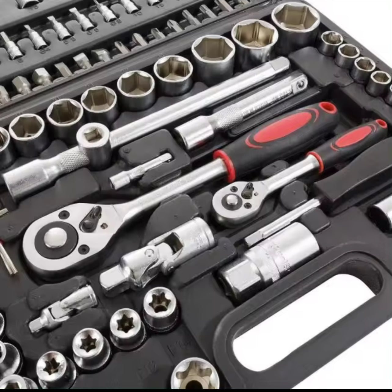 Extreme Tools Juego de herramientas de 108 piezas de Vasos para Llaves Carraca, incluye Llave de Trinquete Ideal para Bricolaje y Trabajos Mecánicos lleves